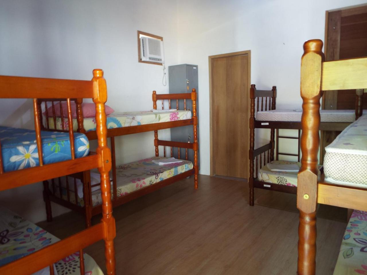 Livina Paraty